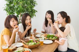 パーティー:女性:写真画像
